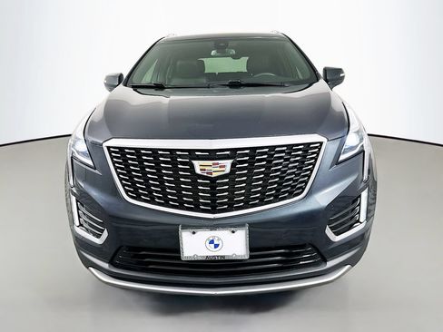 Used 2021 Cadillac XT5 Premium Luxury w/ LPO, Floor Liner Package FWD image 2
