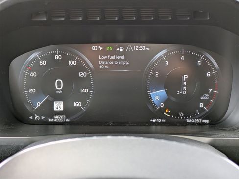 Used 2016 Volvo XC90 T6 R-Design w/ Vision Package image 40