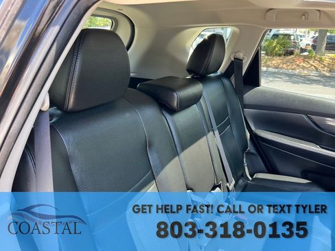 Used 2016 Nissan Rogue SL w/ SL Premium Package image 27