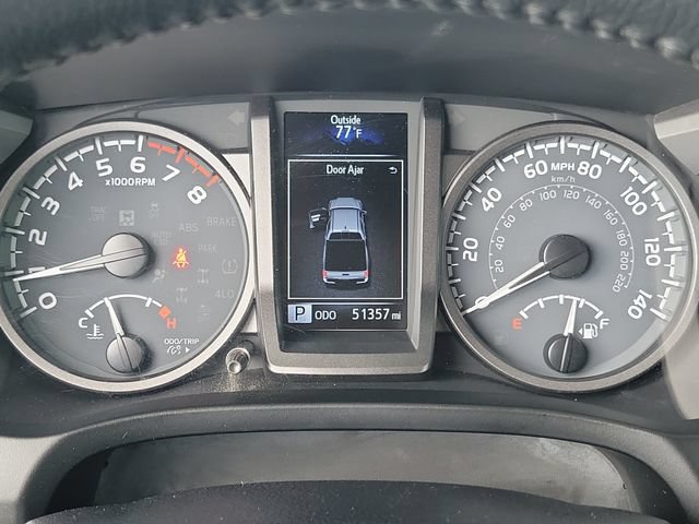 Used 2023 Toyota Tacoma TRD Off-Road w/ Black Out Package (TMS) AWD/4WD image 9