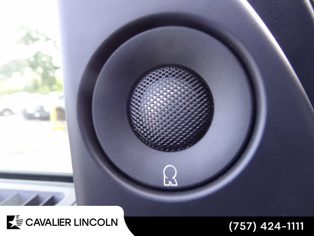 Used 2026 Lincoln Navigator L Premier AWD/4WD image 22