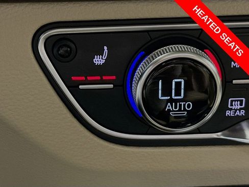 Used 2018 Audi Q5 2.0T Premium Plus w/ Premium Plus Package image 22