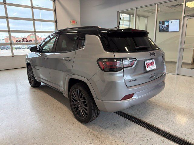 Used 2022 Jeep Compass High Altitude AWD/4WD image 7