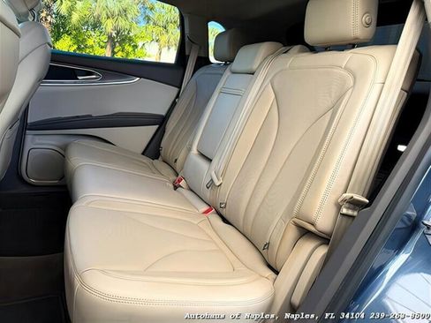 Used 2018 Lincoln MKX Reserve image 22