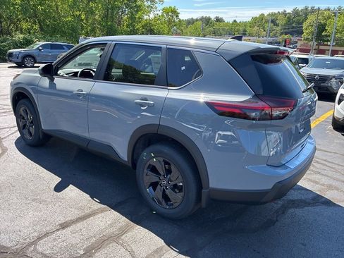 New 2026 Nissan Rogue SV w/ Cold Weather Package AWD/4WD image 5