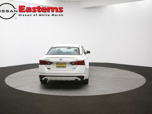 Used 2024 Nissan Altima 2.5 SV w/ SV Premium Package image 64