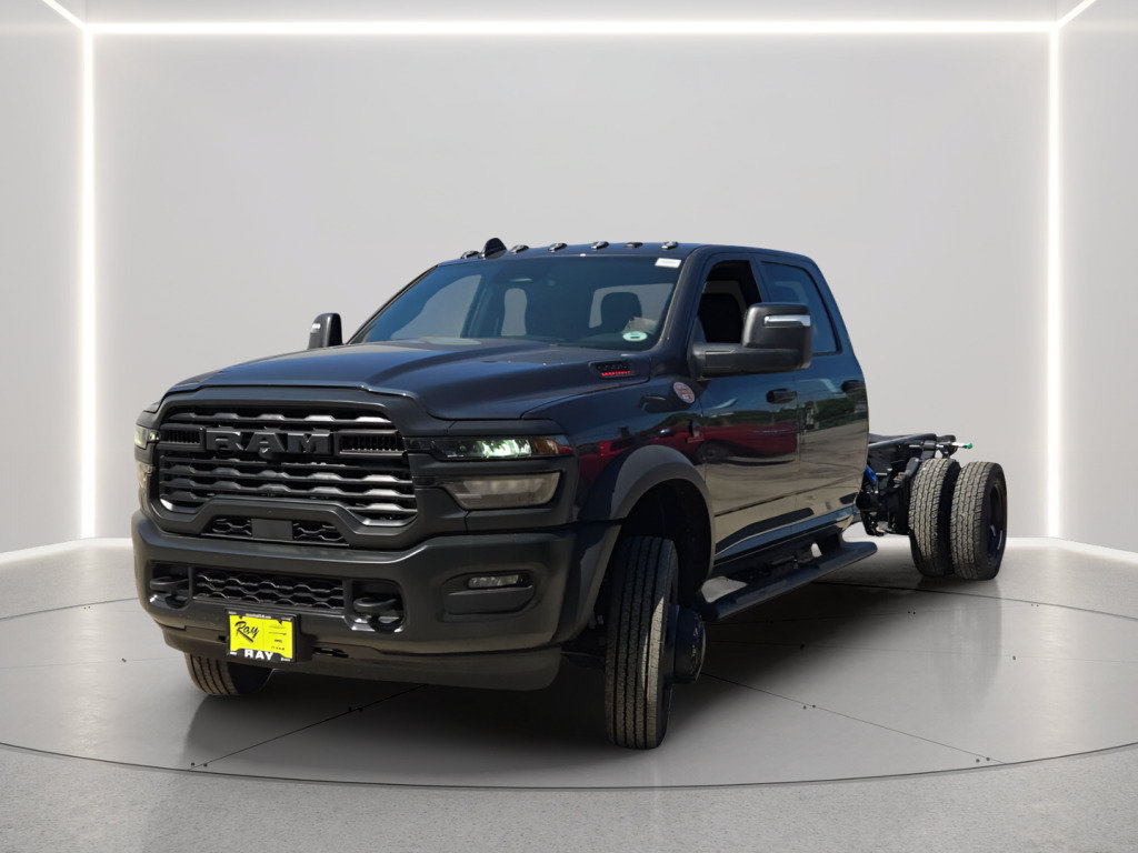 New 2026 RAM 5500 Tradesman AWD/4WD image 5