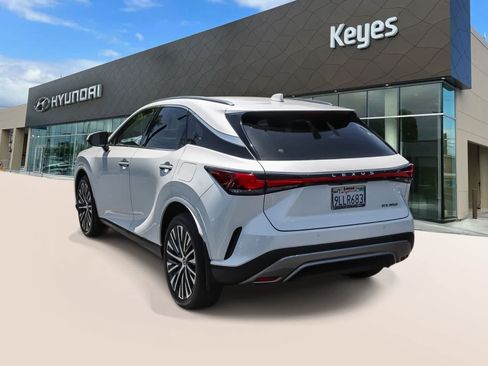 Used 2024 Lexus RX 350 Premium Plus w/ Cold Area Package FWD image 7