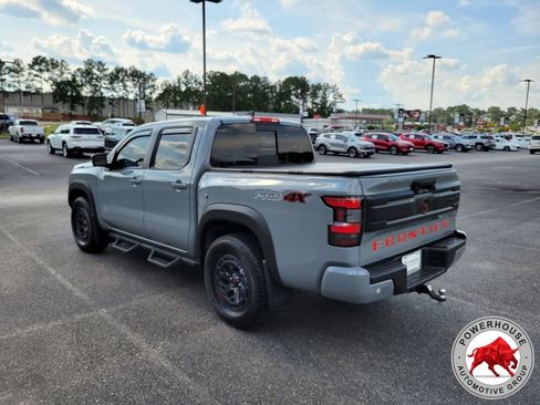 Used 2025 Nissan Frontier PRO-4X w/ Pro Convenience Package AWD/4WD image 3