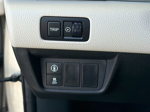 Used 2018 Honda Accord EX image 10