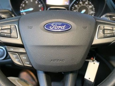 Used 2017 Ford Escape SE AWD/4WD image 20