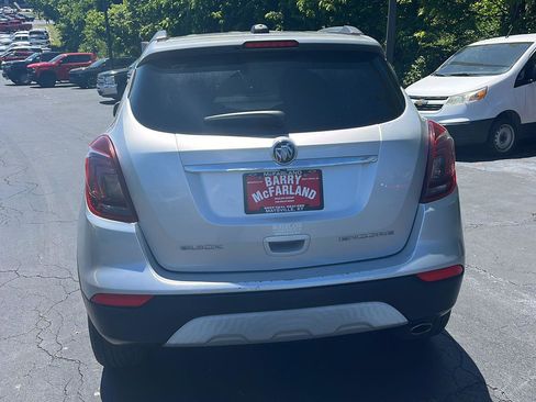 Used 2017 Buick Encore Essence FWD image 4