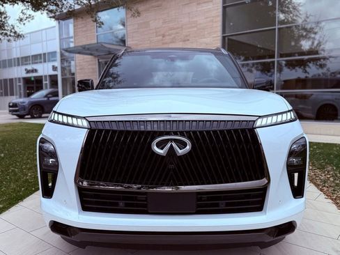 Certified 2026 INFINITI QX80 Autograph w/ Premium Cargo Package AWD/4WD image 3