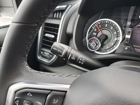 Certified 2025 RAM 1500 Big Horn image 14