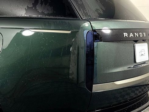 New 2026 Land Rover Range Rover SE image 14