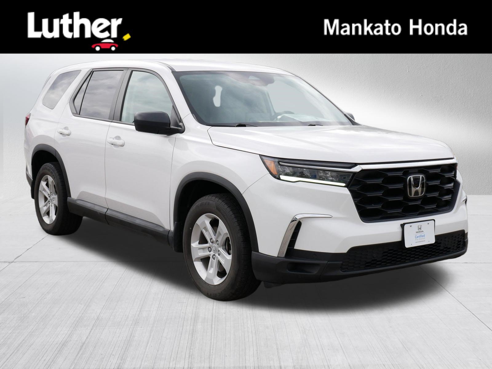 Certified 2023 Honda Pilot LX image 1