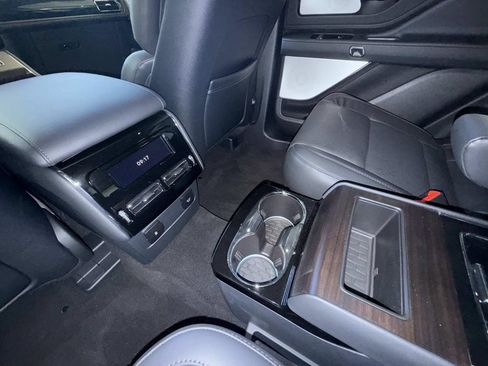 New 2026 Lincoln Aviator Reserve AWD/4WD image 16