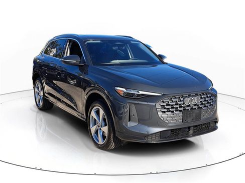 New 2025 Audi Q5 Premium Plus image 1