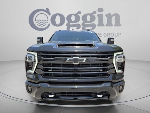 New 2026 Chevrolet Silverado 2500 High Country w/ Midnight Edition AWD/4WD image 8