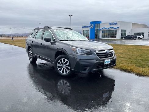 Used 2021 Subaru Outback image 1