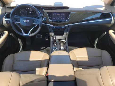 Used 2020 Cadillac XT6 Sport w/ Platinum Package AWD/4WD image 16