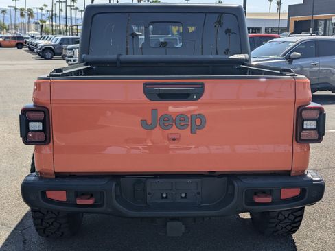 Used 2020 Jeep Gladiator Rubicon AWD/4WD image 3