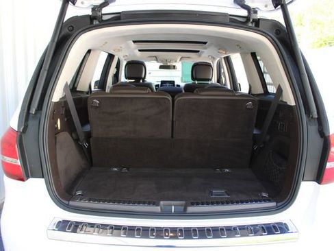 Used 2019 Mercedes-Benz GLS 550 4MATIC image 26