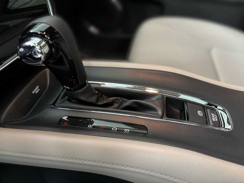 Used 2021 Honda HR-V EX image 21