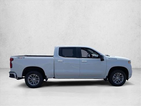 Used 2024 Chevrolet Silverado 1500 RST w/ Convenience Package II AWD/4WD image 4