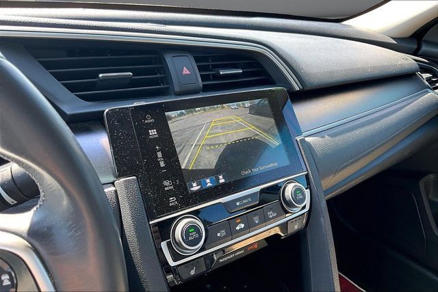 Used 2016 Honda Civic Touring image 14