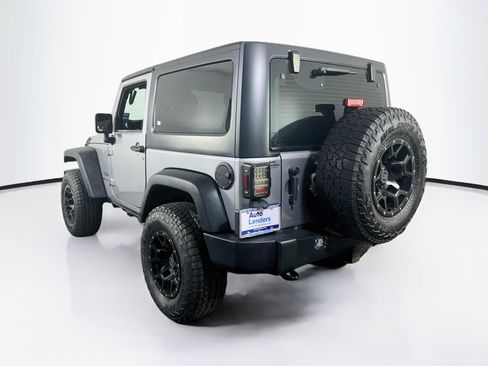 Used 2018 Jeep Wrangler Sport w/ Connectivity Group AWD/4WD image 7