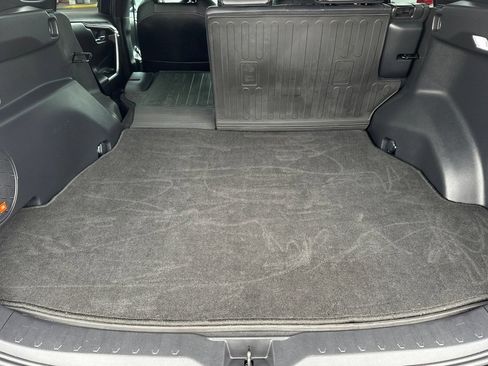Used 2021 Toyota RAV4 XSE AWD/4WD image 18