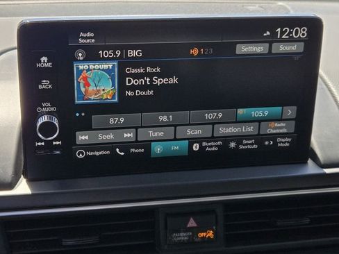 Used 2025 Honda Pilot Touring image 20