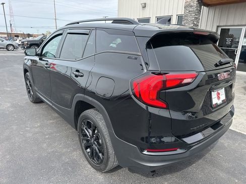 Used 2021 GMC Terrain SLE w/ Driver Convenience Package image 7