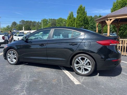 Used 2018 Hyundai Elantra Limited w/ Cargo Package FWD image 9
