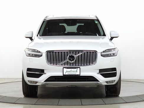 Used 2016 Volvo XC90 T6 Inscription w/ Vision Package image 2