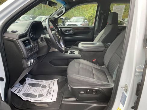 Used 2021 GMC Yukon XL SLE w/ Gmc Pro Safety Plus Package image 12