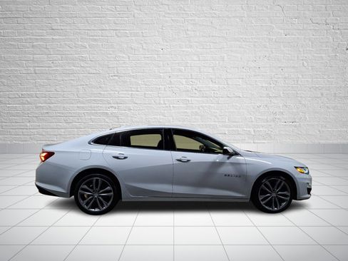 Used 2024 Chevrolet Malibu LT FWD image 7
