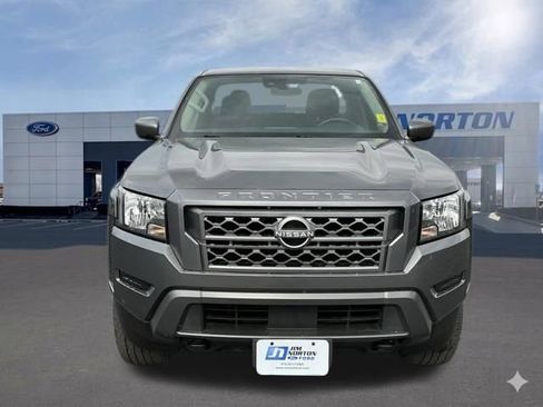 Used 2023 Nissan Frontier SV AWD/4WD image 10