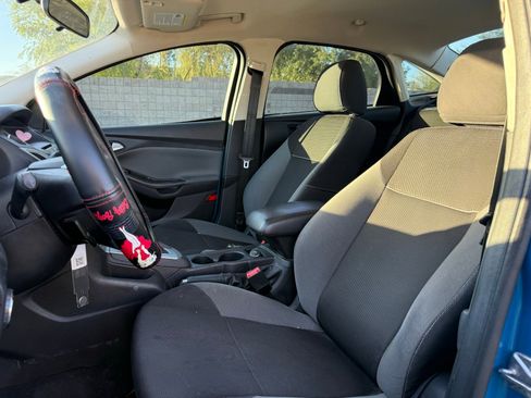 Used 2014 Ford Focus SE image 11
