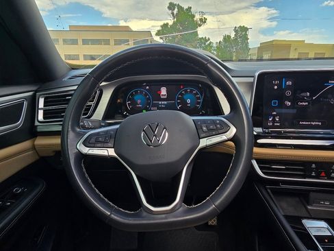 Used 2024 Volkswagen Atlas Cross Sport SE w/ Panoramic Sunroof Package AWD/4WD image 30