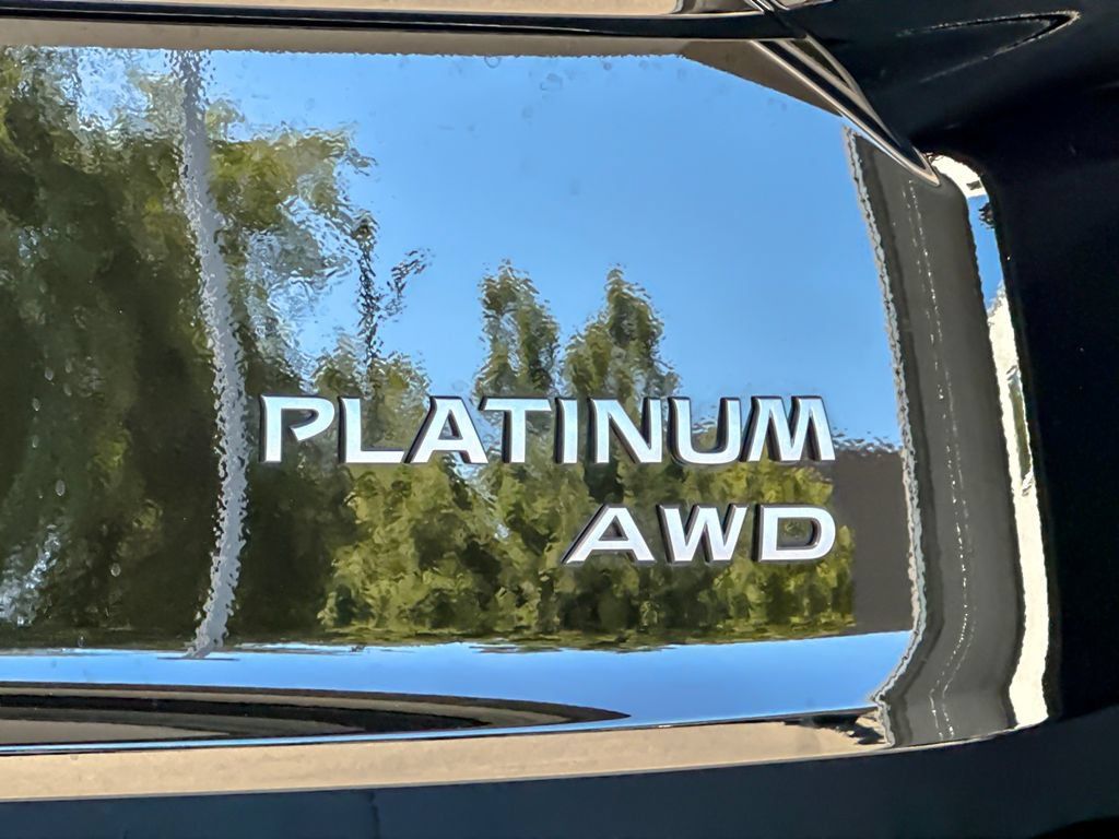Used 2026 Nissan Rogue Platinum w/ Platinum Premium Package AWD/4WD image 26