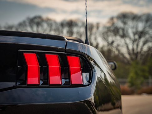 Used 2024 Ford Mustang Premium image 22