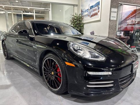 Used 2014 Porsche Panamera 4S Executive image 22