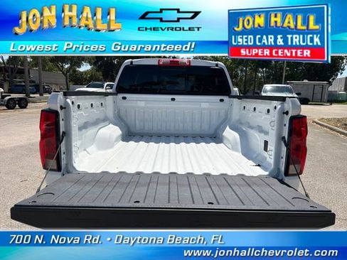 Used 2024 Chevrolet Colorado W/T w/ Safety Package image 11