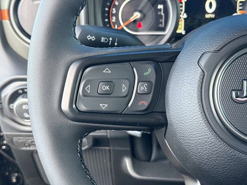 New 2026 Jeep Gladiator Mojave AWD/4WD image 30