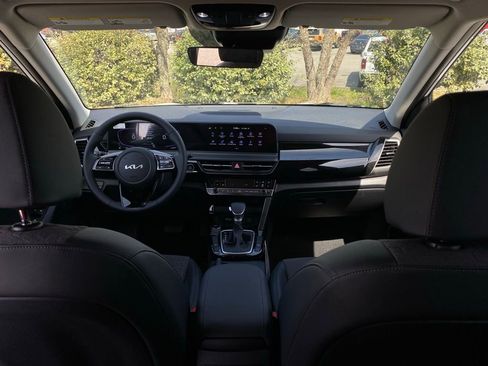 New 2026 Kia Seltos S image 29
