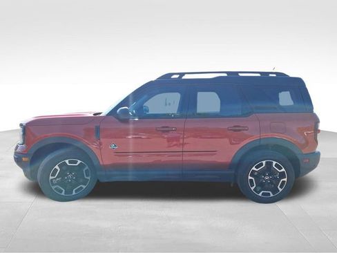 Used 2024 Ford Bronco Sport Outer Banks w/ Tech Package AWD/4WD image 4