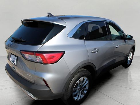 Used 2022 Ford Escape SE AWD/4WD image 8