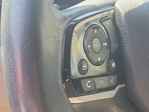 Used 2021 Honda Pilot Touring image 26